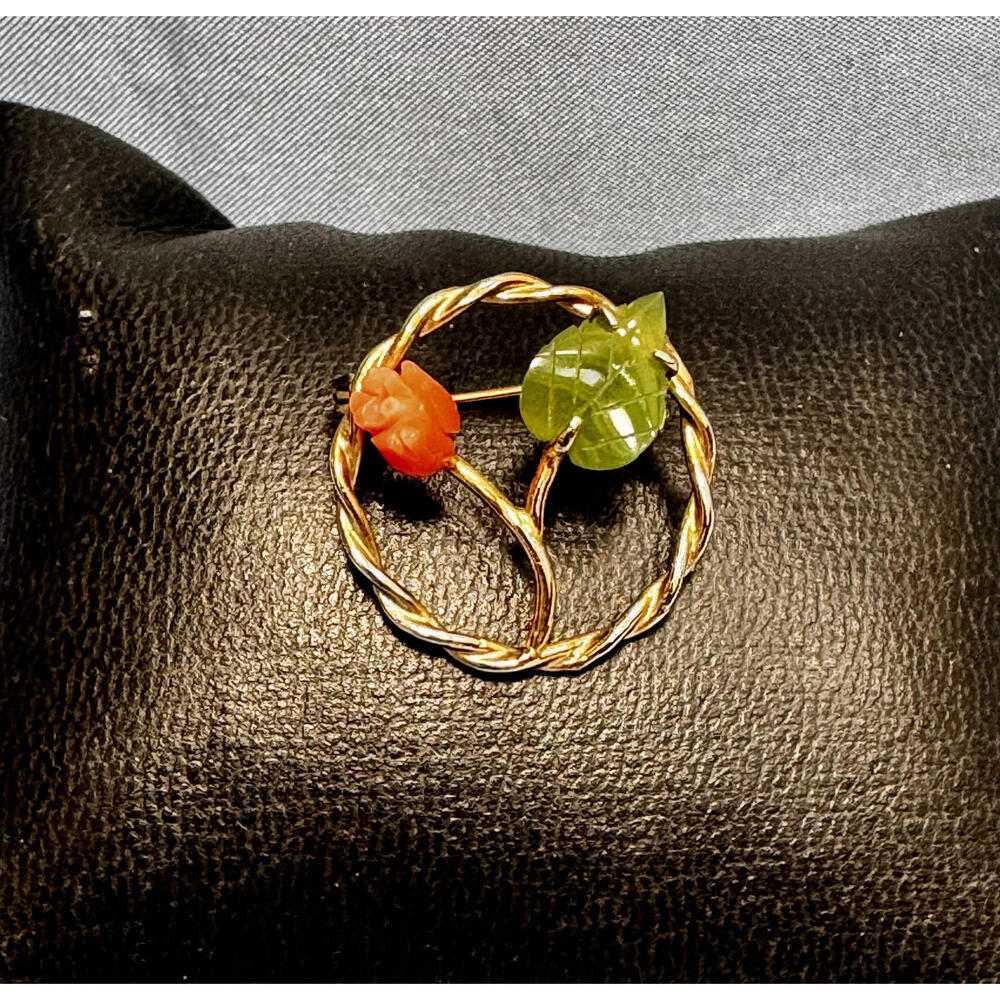 Carved Coral and Jade Flowers in Gold Tone Circle Pin